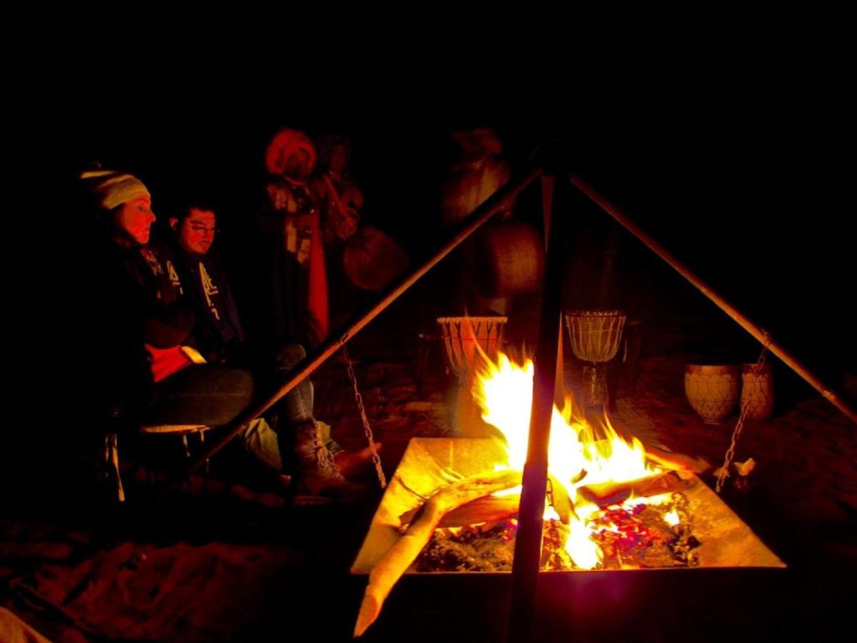 Erg Chebbi Dunes Desert Camp Hotel Merzouga Ngoại thất bức ảnh