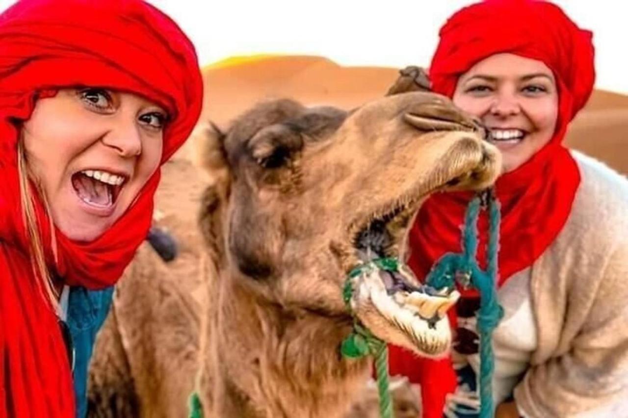 Erg Chebbi Dunes Desert Camp Hotel Merzouga Ngoại thất bức ảnh