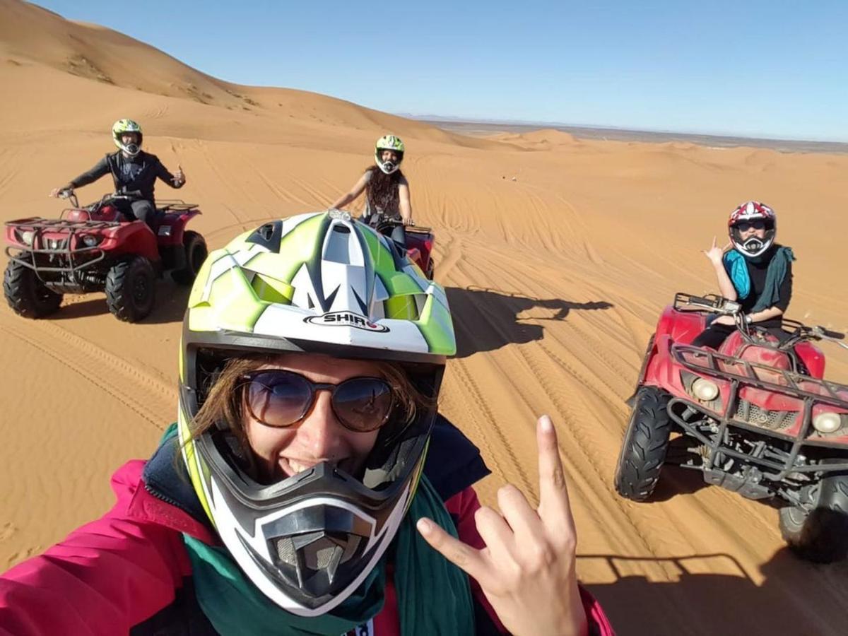 Erg Chebbi Dunes Desert Camp Hotel Merzouga Ngoại thất bức ảnh